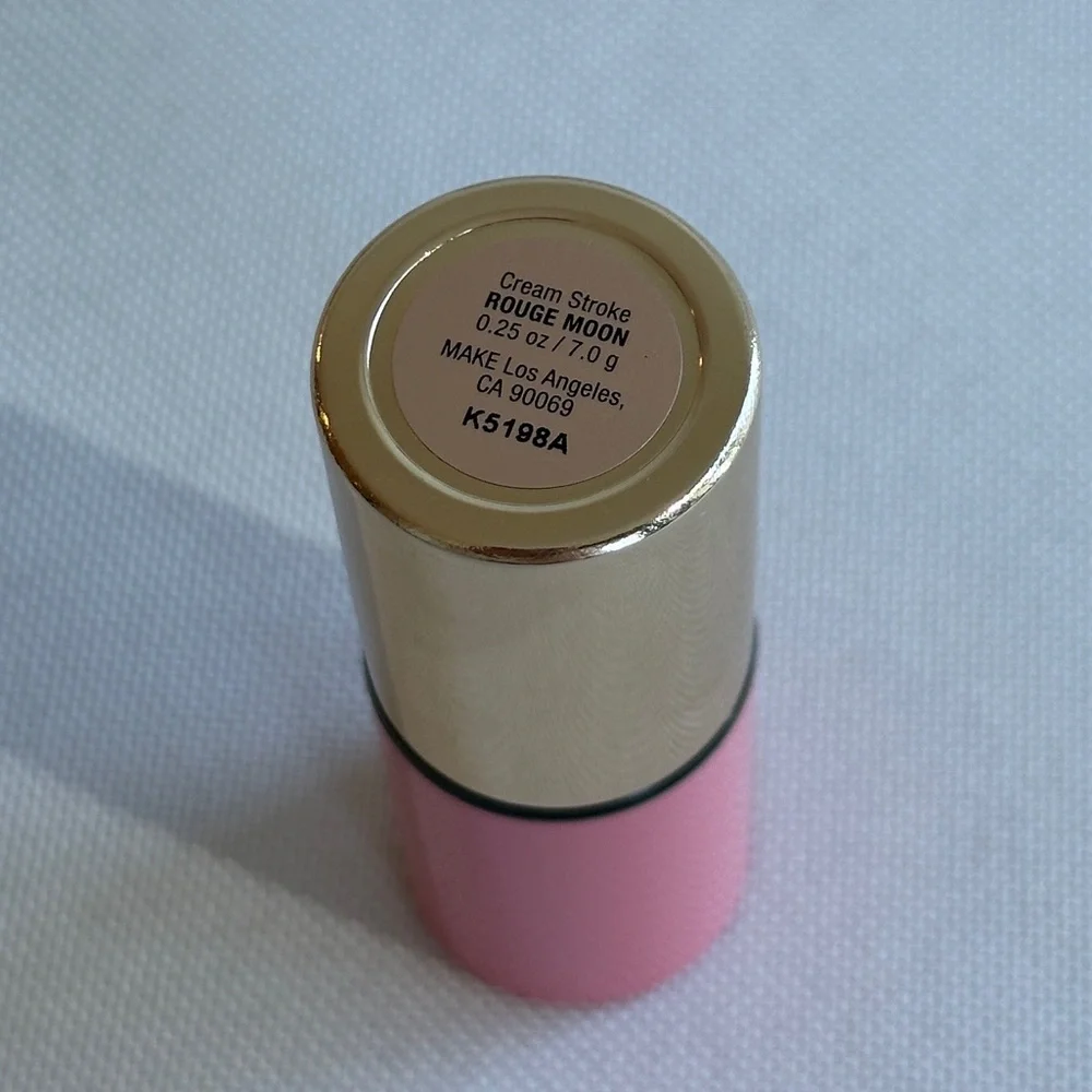 NWT MAKE Beauty Cream Stroke Cream Blush Stick